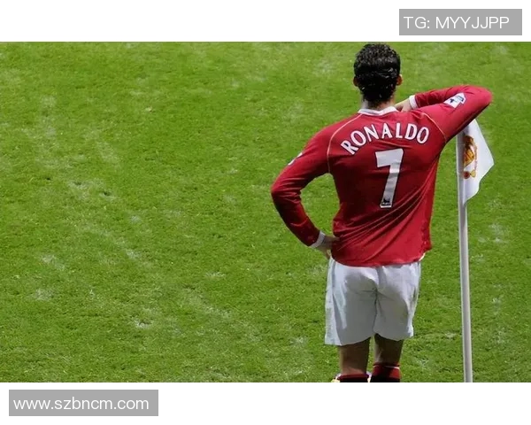 足球百大巨星的传奇故事与辉煌瞬间全景回顾